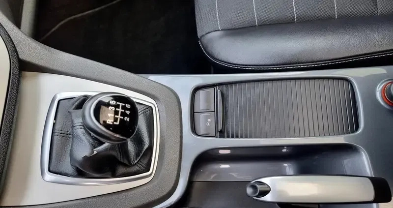 Ford Kuga cena 33900 przebieg: 252000, rok produkcji 2009 z Siedlce małe 596